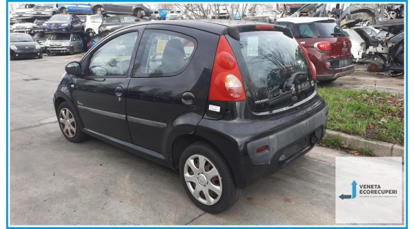 PEUGEOT 107  del 2009 parti usate e ricambi - Tipo Motore 1KR