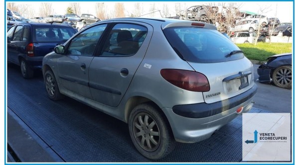 PEUGEOT 206  del 2003 parti usate e ricambi - Tipo Motore RHY