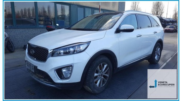 KIA SORENTO 3a Serie  del 2015 parti usate e ricambi - Tipo Motore D4HB