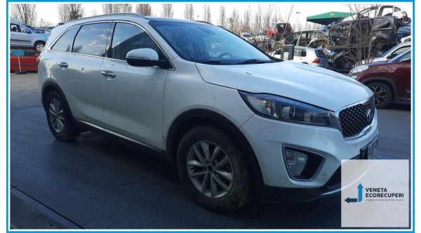 KIA SORENTO 3a Serie  del 2015 parti usate e ricambi - Tipo Motore D4HB