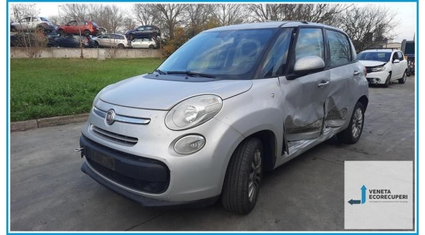 FIAT 500L LIVING 73 del 2015 parti usate e ricambi - Tipo Motore 199B4000