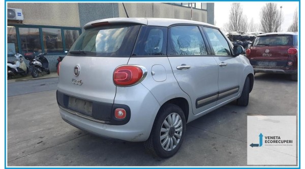 FIAT 500L LIVING 73 del 2015 parti usate e ricambi - Tipo Motore 199B4000