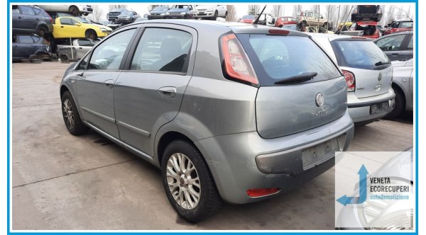 FIAT PUNTO EVO 3J del 2010 parti usate e ricambi