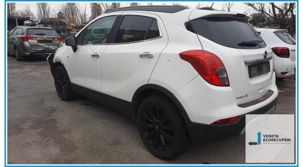 OPEL MOKKA X  del 2017 parti usate e ricambi - Tipo Motore B16DTH