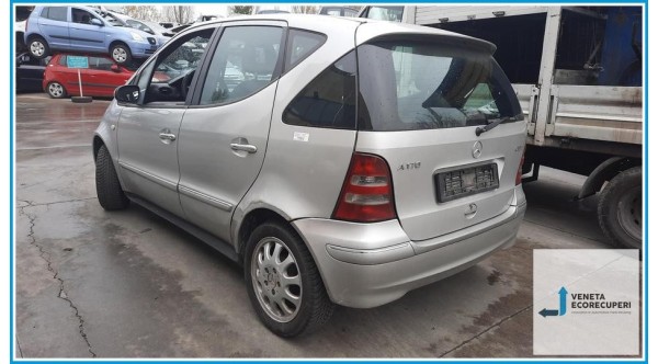 MERCEDES-BENZ Classe A W168 del 2005 parti usate e ricambi - Tipo Motore 668942