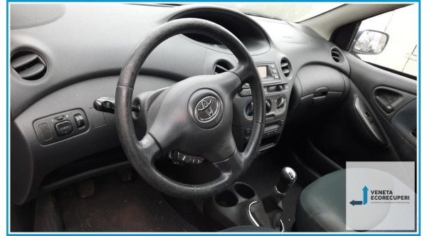 TOYOTA YARIS FRP del 2005 parti usate e ricambi - Tipo Motore 1SZFE