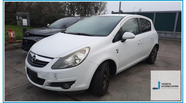 OPEL CORSA S07 del 2010 parti usate e ricambi - Tipo Motore Z12XEP