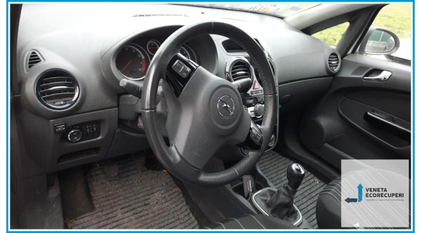 OPEL CORSA S07 del 2010 parti usate e ricambi - Tipo Motore Z12XEP