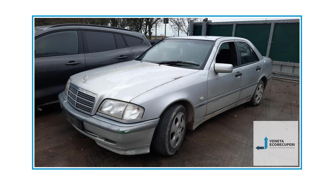 MERCEDES-BENZ Classe C W/S202 del 1999 parti usate e ricambi - Tipo Motore 111920