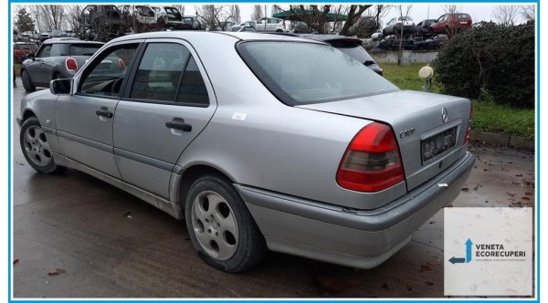 MERCEDES-BENZ Classe C W/S202 del 1999 parti usate e ricambi - Tipo Motore 111920