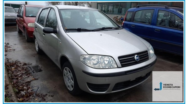 FIAT PUNTO CLASSIC 2U del 2004 parti usate e ricambi - Tipo Motore 188A4000