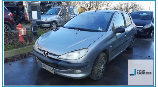 PEUGEOT 206  del 2001 parti usate e ricambi - Tipo Motore HFX