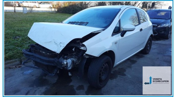 FIAT PUNTO EVO 3J del 2011 parti usate e ricambi - Tipo Motore 169A4000