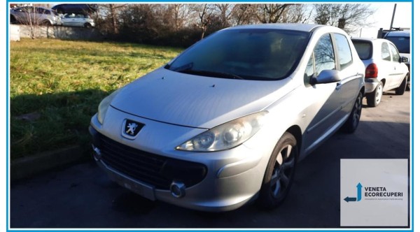 PEUGEOT 307  del 2006 parti usate e ricambi - Tipo Motore 9HX
