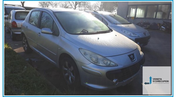 PEUGEOT 307  del 2006 parti usate e ricambi - Tipo Motore 9HX
