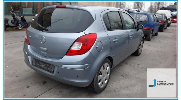 OPEL CORSA S07 del 2010 parti usate e ricambi - Tipo Motore Z12XEP
