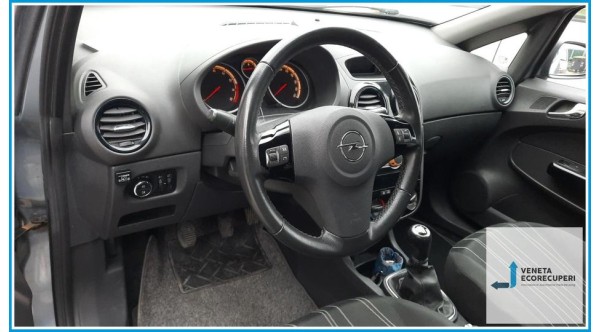 OPEL CORSA S07 del 2010 parti usate e ricambi - Tipo Motore Z12XEP