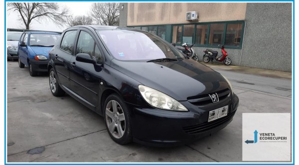 PEUGEOT 307  del 2002 parti usate e ricambi - Tipo Motore RHS