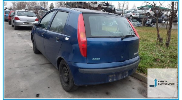 FIAT PUNTO 1N/1P del 2001 parti usate e ricambi - Tipo Motore 188A4000