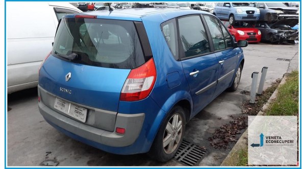 RENAULT SCENIC 2a Serie  del 2005 parti usate e ricambi - Tipo Motore K9KF7