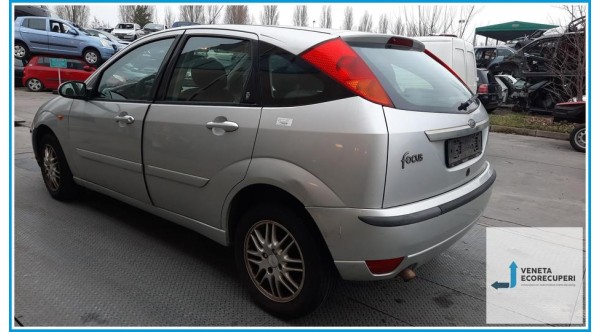 FORD FOCUS CAK del 2002 parti usate e ricambi - Tipo Motore F9DA