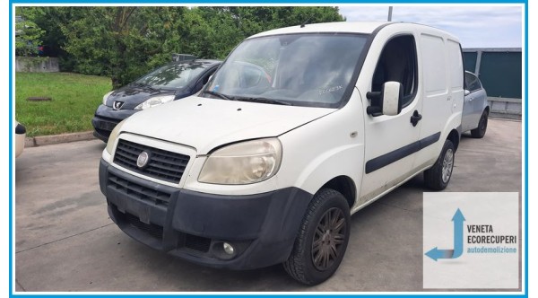 FIAT DOBLO' 3C del 2010 parti usate e ricambi