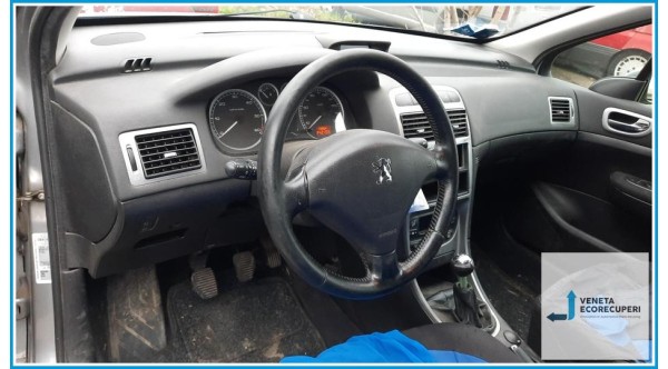 PEUGEOT 307  del 2002 parti usate e ricambi - Tipo Motore RHS