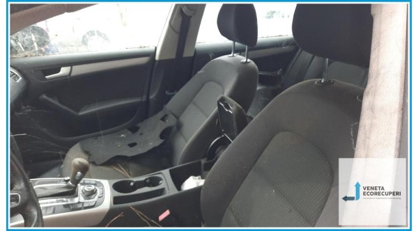 AUDI A5/S5 8T del 2011 parti usate e ricambi - Tipo Motore CGK