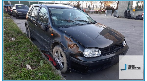 VOLKSWAGEN GOLF 1J del 1999 parti usate e ricambi - Tipo Motore ALH