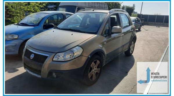 FIAT SEDICI 3B del 2007 parti usate e ricambi