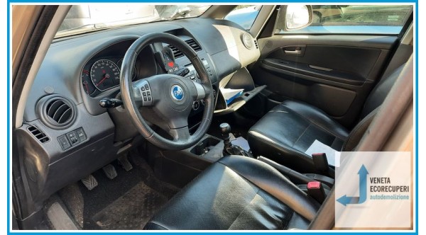 FIAT SEDICI 3B del 2007 parti usate e ricambi