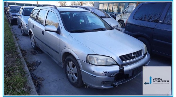 OPEL ASTRA T98 del 2002 parti usate e ricambi - Tipo Motore Y17DT