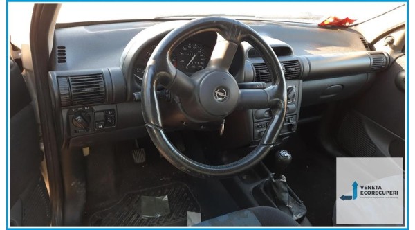 OPEL CORSA S93 del 1998 parti usate e ricambi - Tipo Motore X12XE