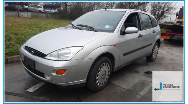 FORD FOCUS CAK del 2001 parti usate e ricambi - Tipo Motore C9DB