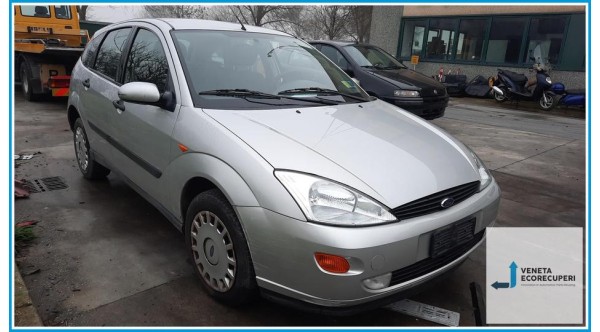 FORD FOCUS CAK del 2001 parti usate e ricambi - Tipo Motore C9DB