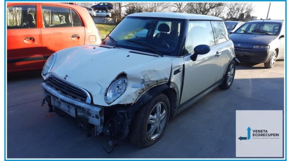 MINI MINI R50/R53 del 2006 parti usate e ricambi - Tipo Motore 1ND