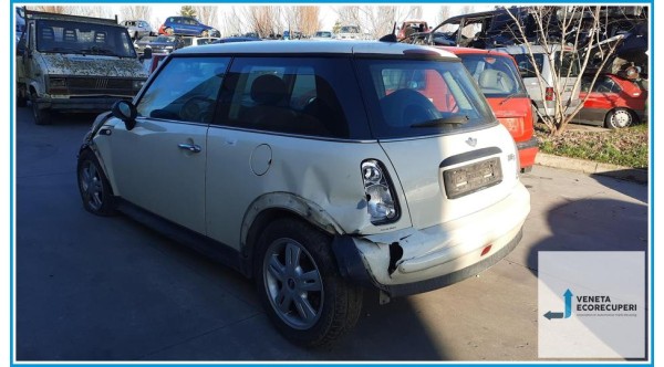 MINI MINI R50/R53 del 2006 parti usate e ricambi - Tipo Motore 1ND