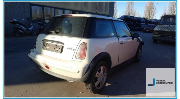MINI MINI R50/R53 del 2006 parti usate e ricambi - Tipo Motore 1ND
