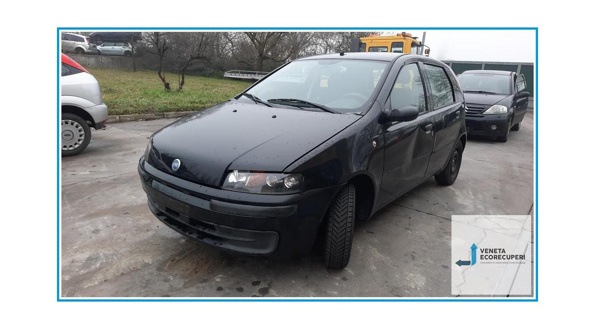 FIAT PUNTO 1N/1P del 2002 parti usate e ricambi - Tipo Motore 188A5000