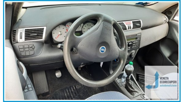 FIAT STILO 2V del 2007 parti usate e ricambi