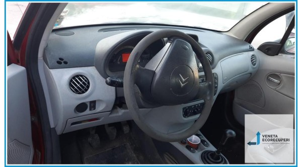 CITROEN C3 1a Serie  del 2003 parti usate e ricambi - Tipo Motore 8HX