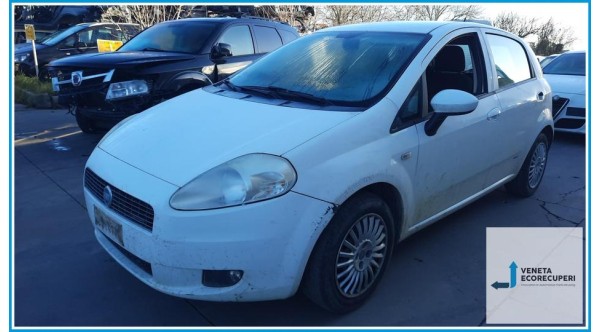 FIAT GRANDE PUNTO 2Y del 2007 parti usate e ricambi - Tipo Motore 199A2000