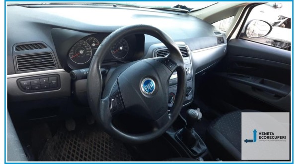 FIAT GRANDE PUNTO 2Y del 2007 parti usate e ricambi - Tipo Motore 199A2000