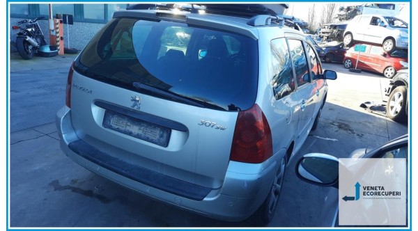 PEUGEOT 307  del 2005 parti usate e ricambi - Tipo Motore 9HZ