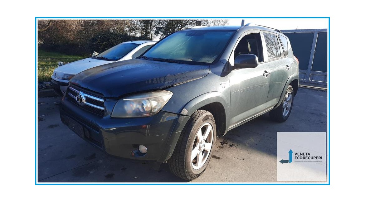 TOYOTA RAV 4 3a Serie  del 2006 parti usate e ricambi - Tipo Motore 2ADFHV