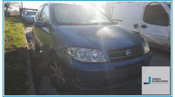 FIAT PUNTO 2U del 2004 parti usate e ricambi - Tipo Motore 188A4000