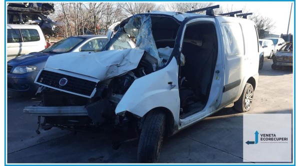 FIAT DOBLO' 3C del 2010 parti usate e ricambi - Tipo Motore 182B6000