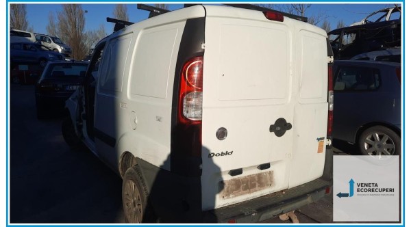 FIAT DOBLO' 3C del 2010 parti usate e ricambi - Tipo Motore 182B6000