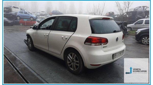 VOLKSWAGEN GOLF 5K/AJ del 2011 parti usate e ricambi - Tipo Motore CHG
