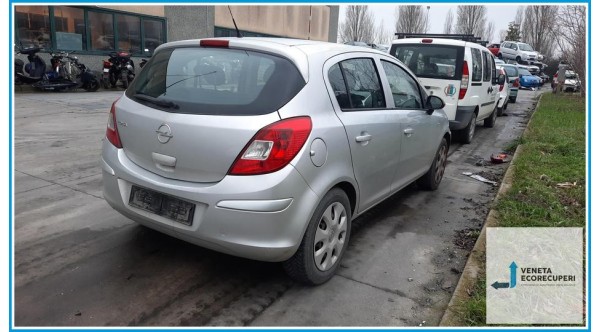 OPEL CORSA S07 del 2009 parti usate e ricambi - Tipo Motore Z12XEP